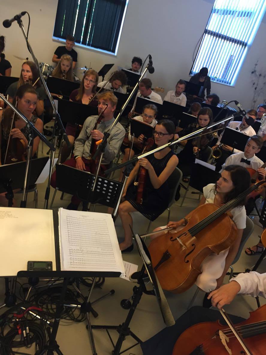 Koncert med et lille strygerorkester